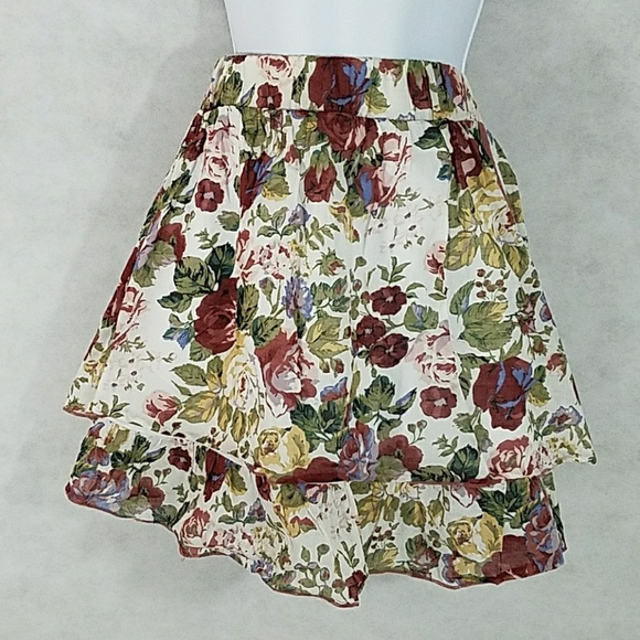 Xhilaration Dresses & Skirts - Plus-sized cotton floral mini-skirt by Xhilaration